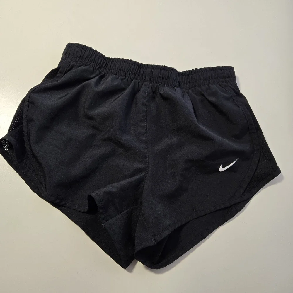 Nike Girls Black Dri Fit Running  Shorts‎ Size XS Built in Brief And Drawstring